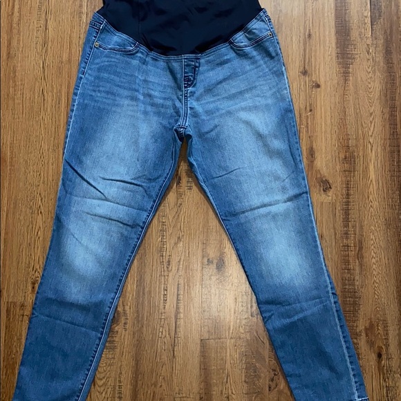 Isabel Maternity by Ingrid & Isabel Denim - Isabel maternity jeans